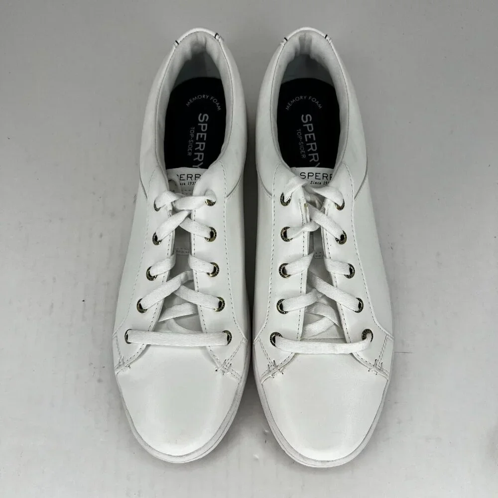Sperry introducing women
